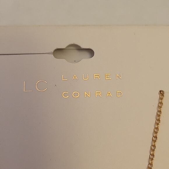 NWT Gold Tone Filigree Pendent Filled with Iridescent Beads Wedding Party Career - Picture 2 of 4